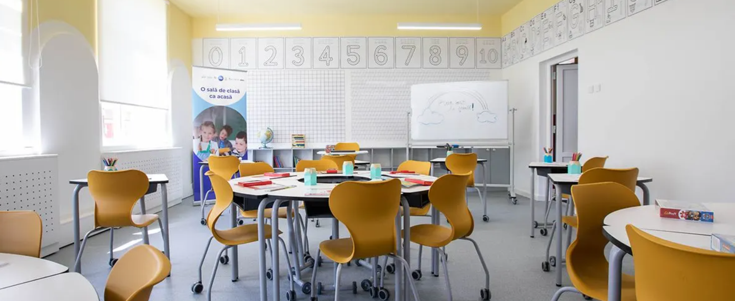 O sală de clasă ca acasă 2022